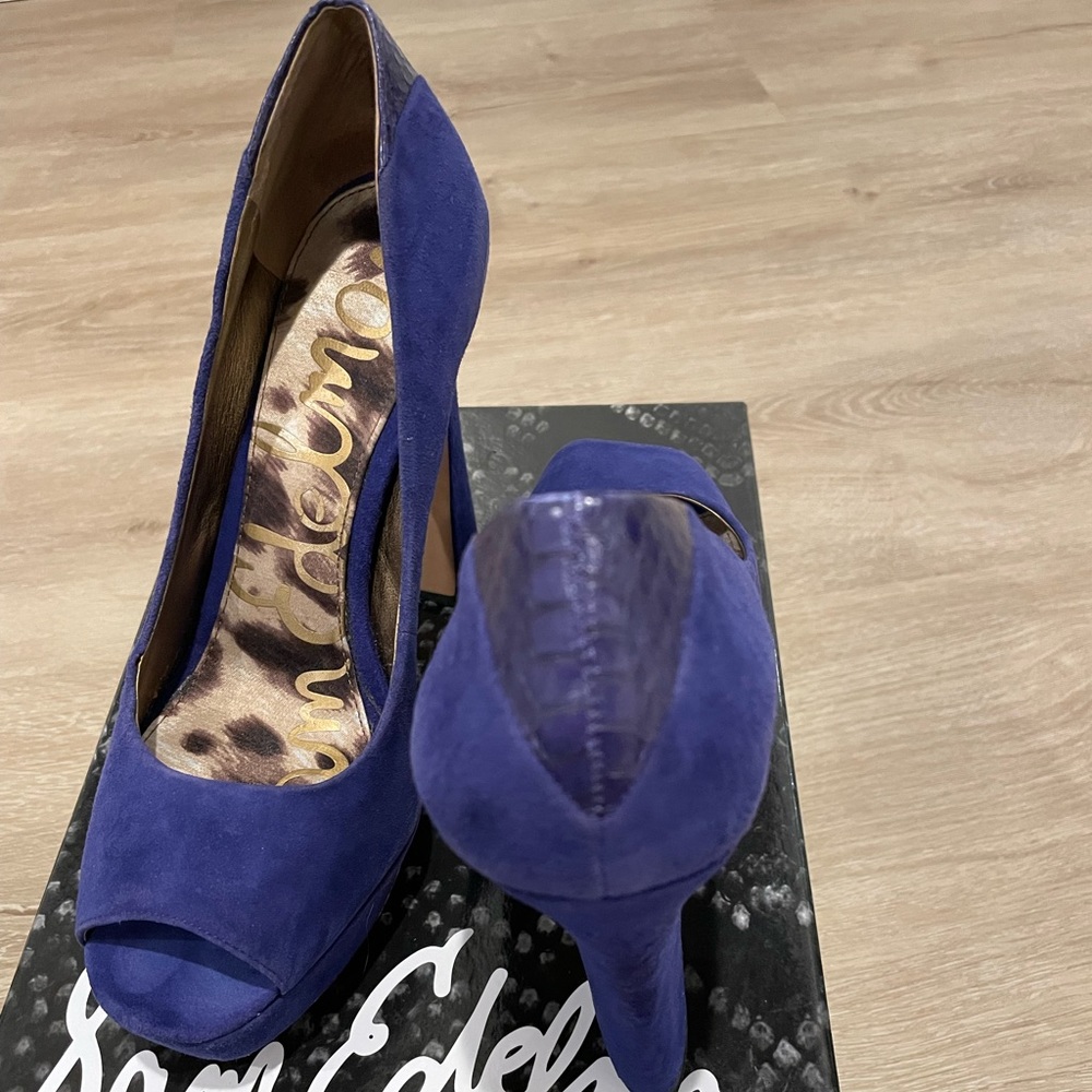 Sam Edelman Tacoma Pump in Blue Suede